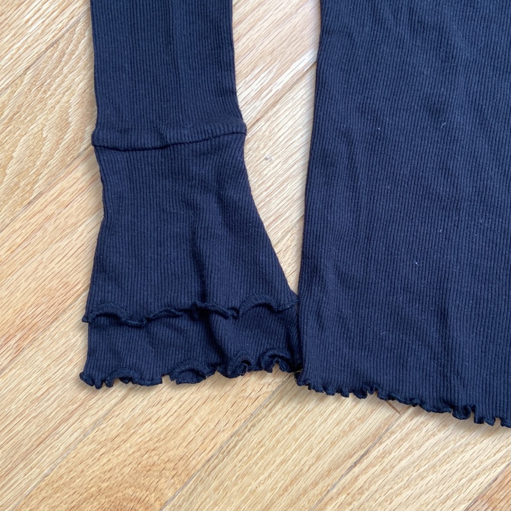 H&M Y2K Ruffle Hem Ribbed Long Sleeve - Picture 2 of 6